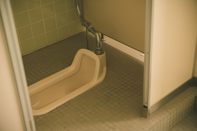 知って得する 和式トイレをリフォームする際の費用と進め方 失敗しないリフォーム会社選びは リフォームガイド