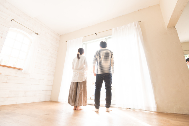 その請求は本当に正しい 賃貸の壁紙張替えで損しないための情報解禁 失敗しないリフォーム会社選びは リフォームガイド