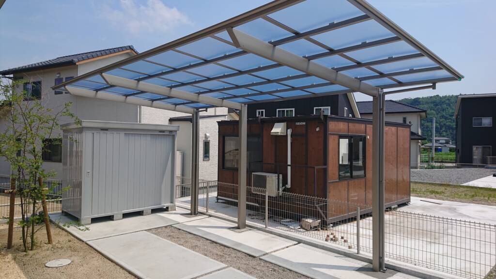 F型のカーポート　イメージ