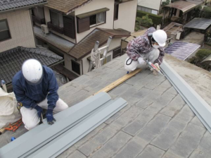 棟板金の補修