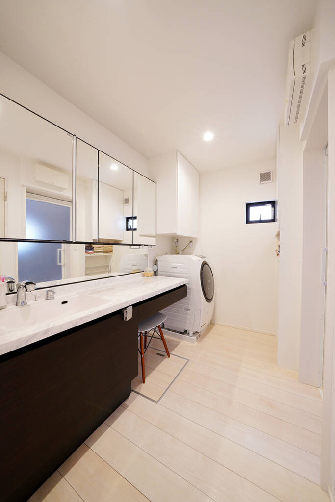 新築建売住宅の入居前に内装をリフォームした事例