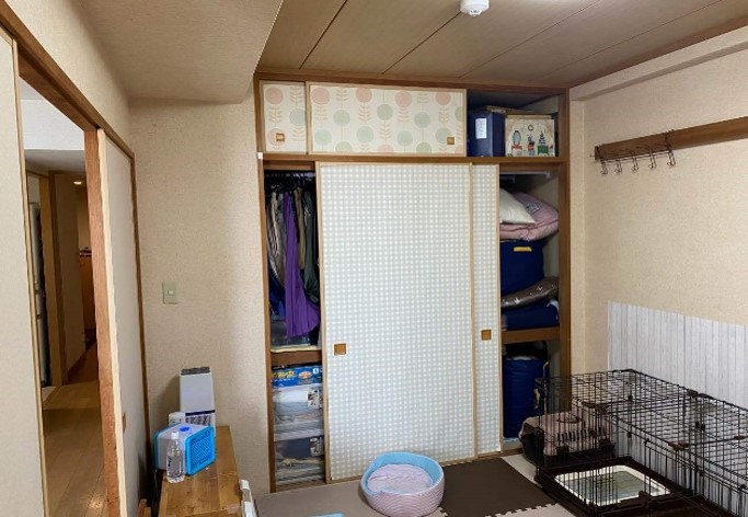 畳を残して押入れをクローゼットにリフォームした事例